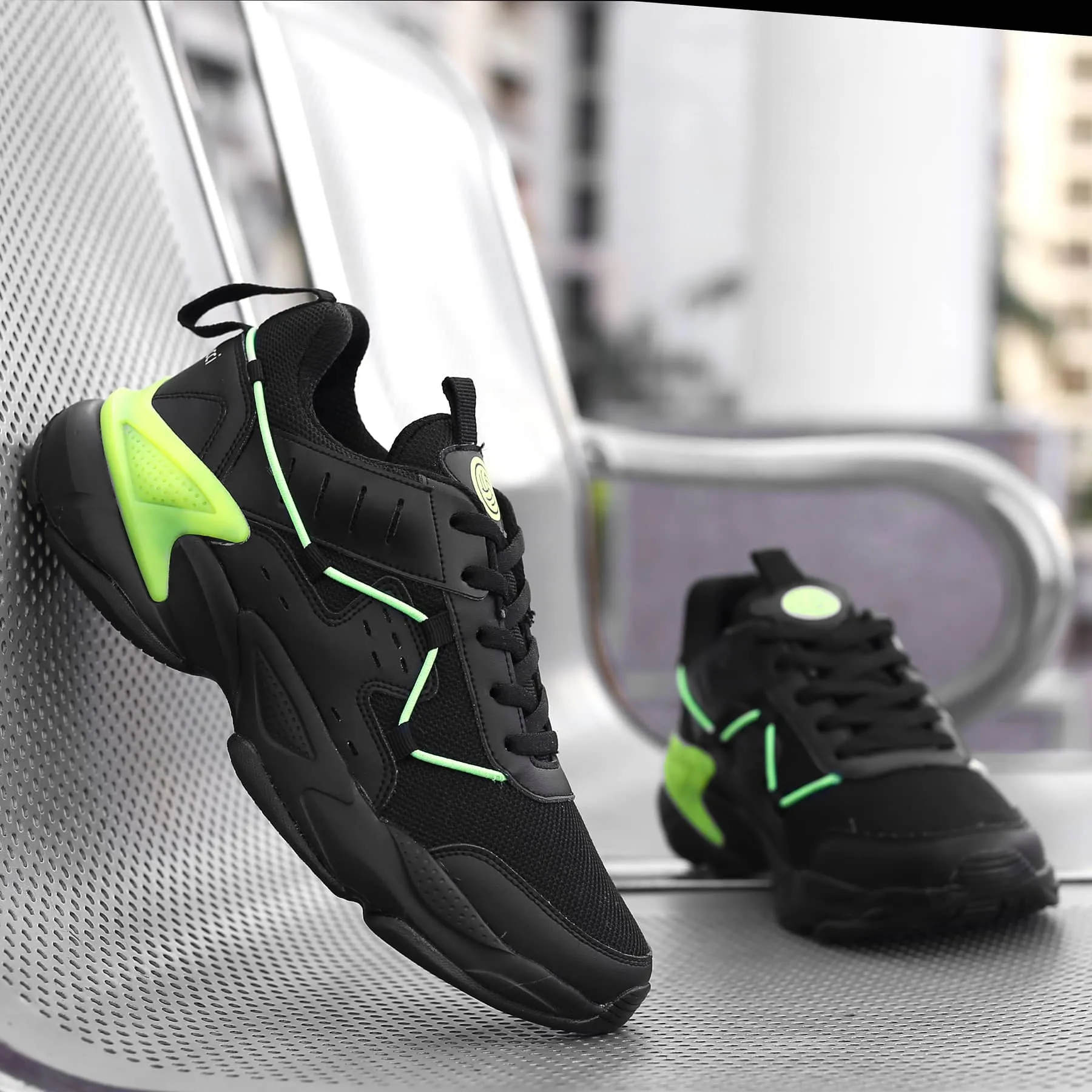 Bacca Bucci Voyager Lebron Sneakers