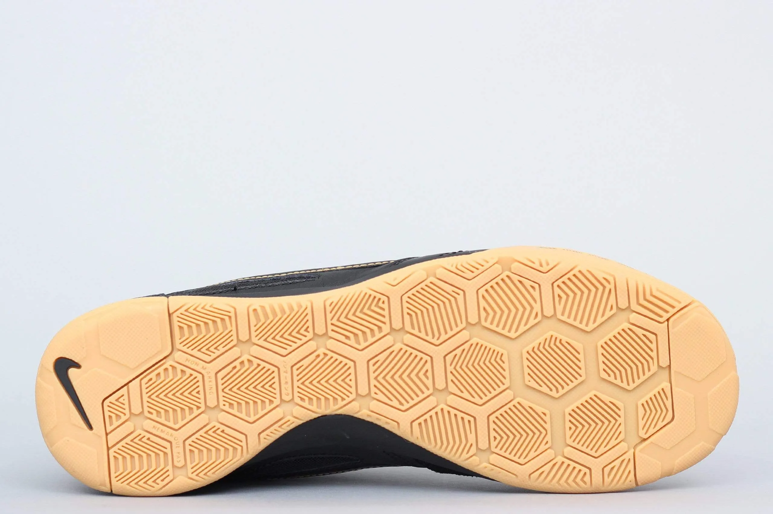 Asics Running Shoes Recommendations Nike SB Gato Shoes Black / Black - Metallic Gold