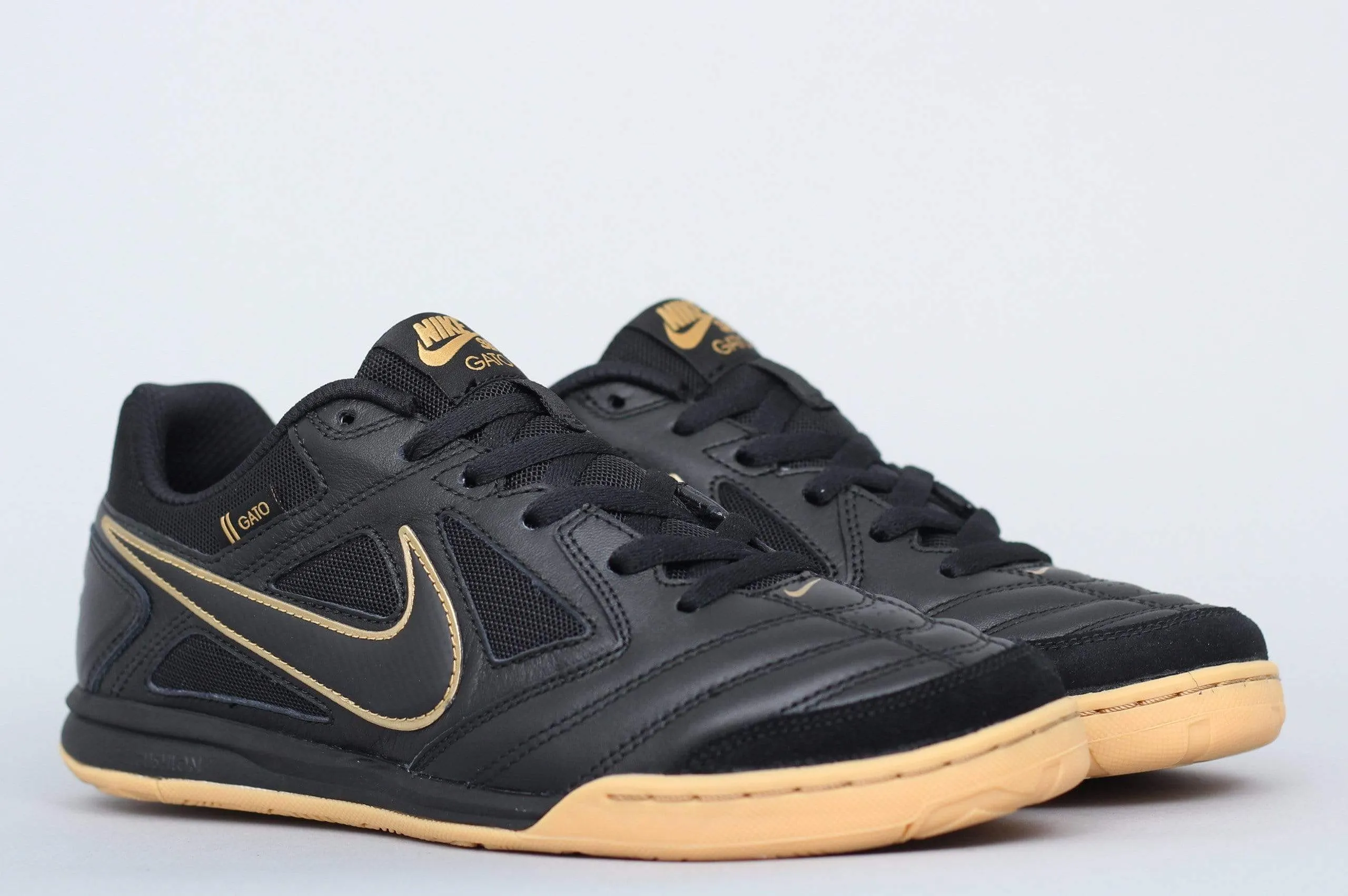 Nike SB Gato Shoes Black / Black - Metallic Gold Asics Street Shoes