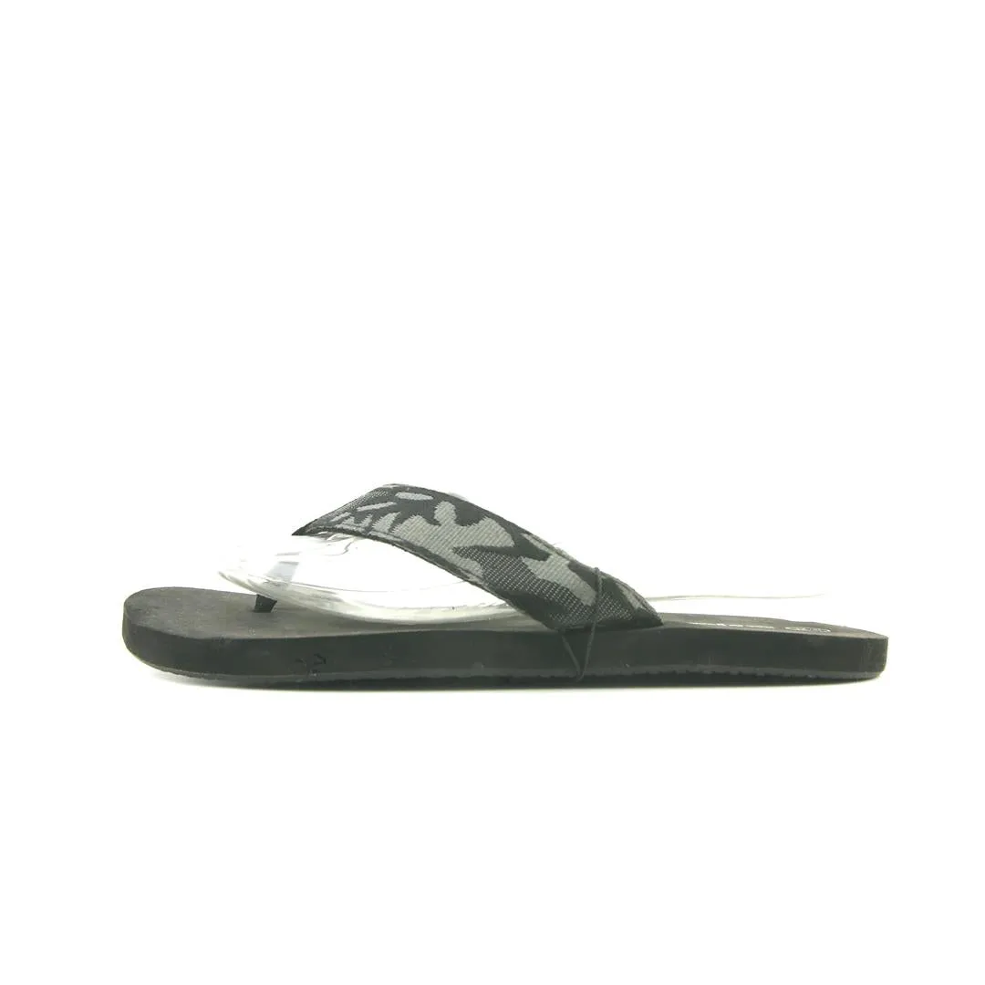 Classic Open Toe Slippers CAT & JACK .