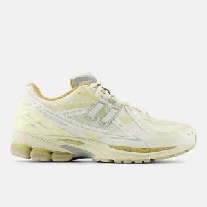 New Balance For Women Walking New Balance 1906R Lunar New Year White