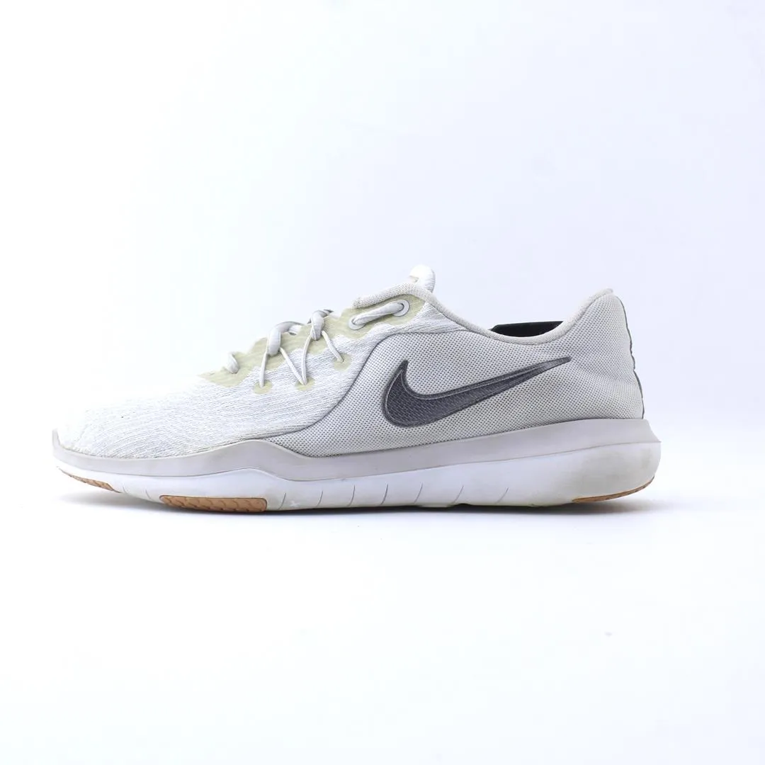 NIKE FLEX SUPERME RN 6 Running Dress Shoes