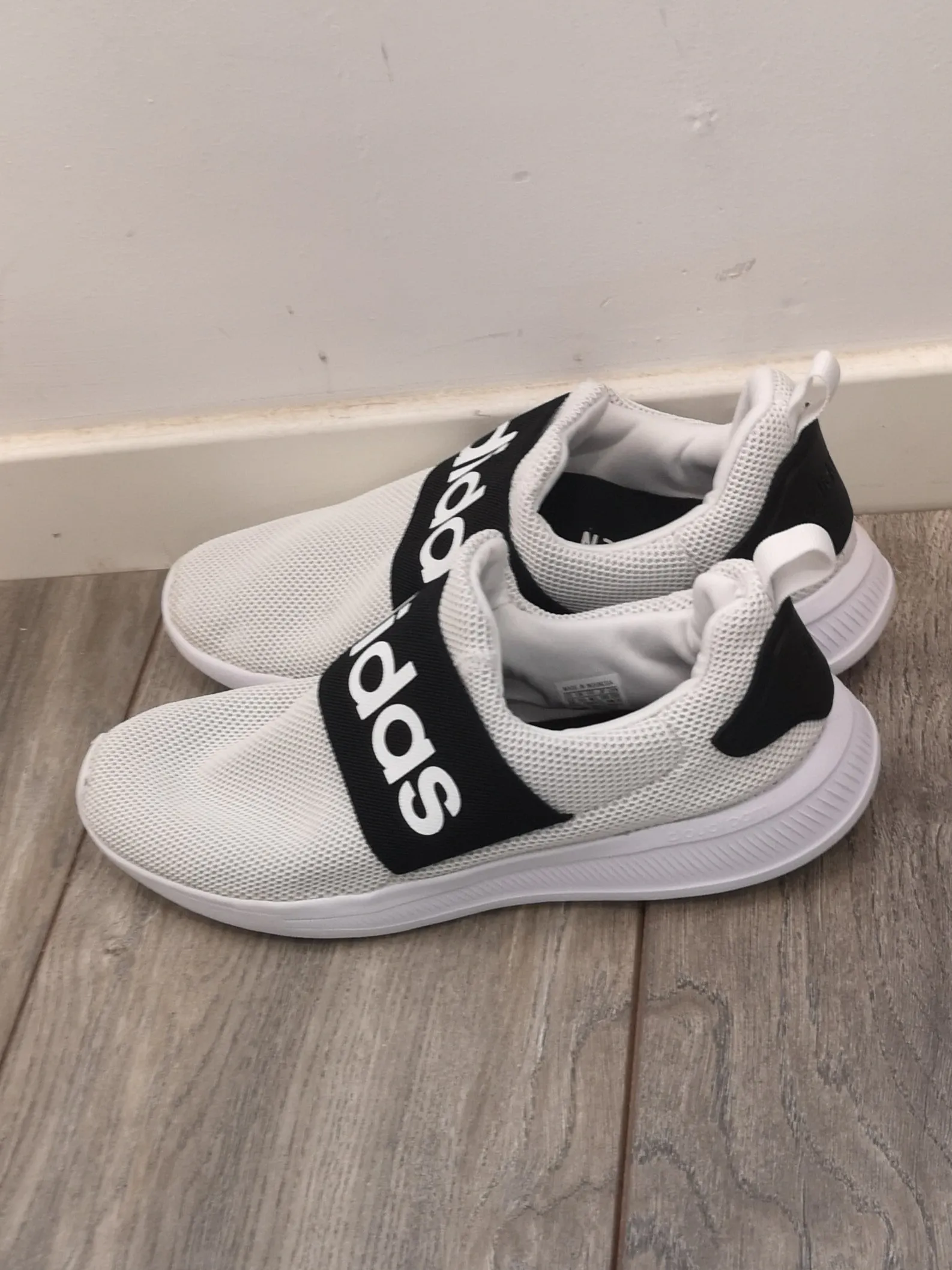 Adidas Lite Racer Adapt White Trail Running Shoe Size 11.5 Ladies Adidas Shoes