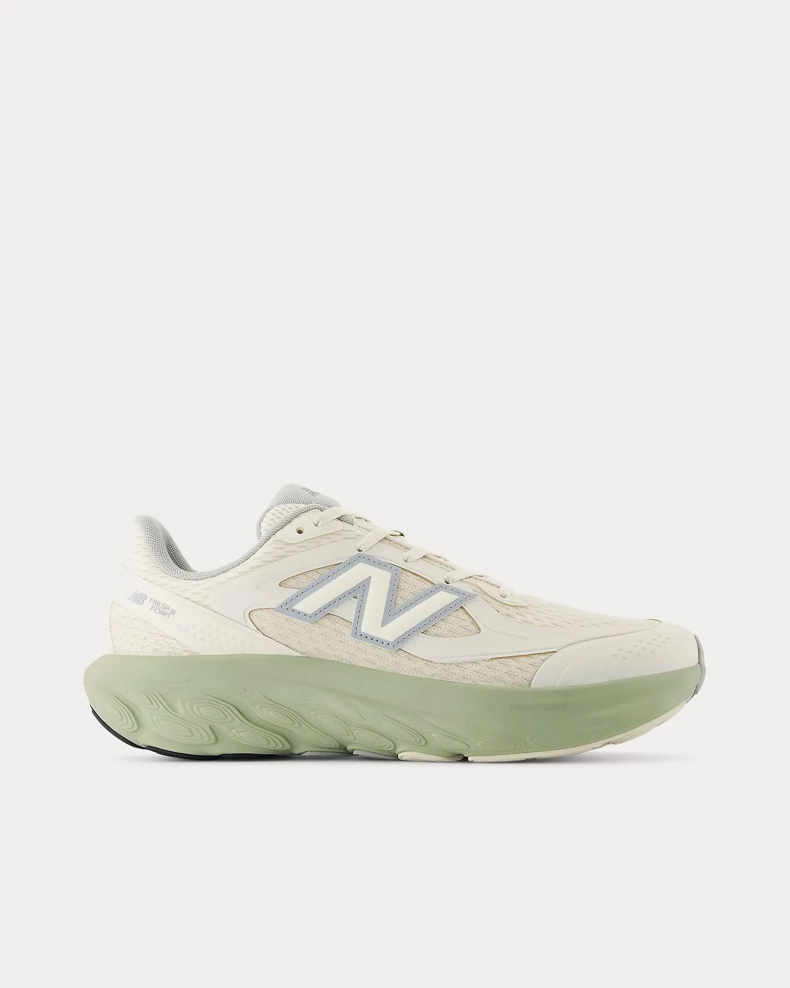 860 New Balance Women Fresh Foam Trainer Linen / Olivine Running Shoes