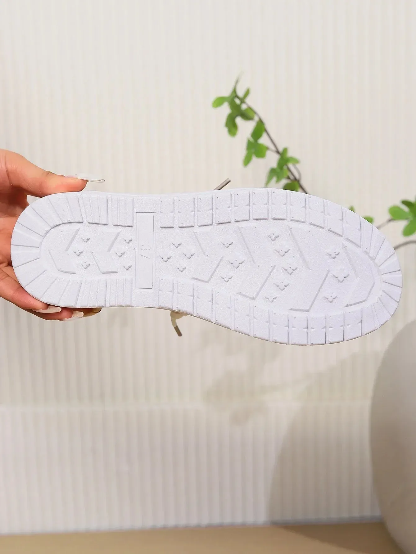 Light Weight Slip-on Flat Sneakers Loafers Station Menu