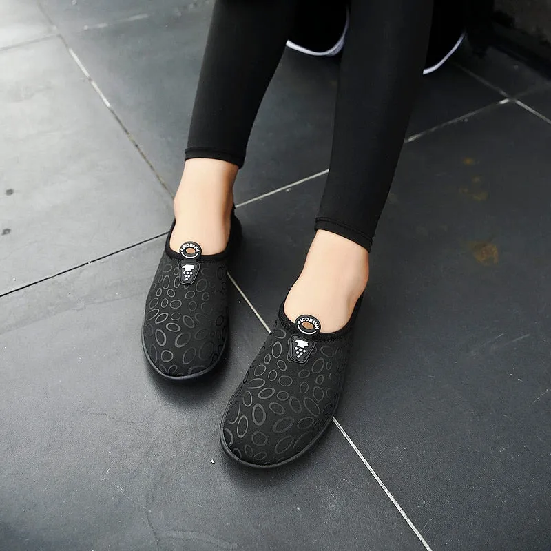 Slippers For Wood Floors Water Aqua Slippers Socks for Swimming Shoes Women Beach Sneaker Camping Shoes Fitness Soft Walking yoga Surfing Diving Shoes