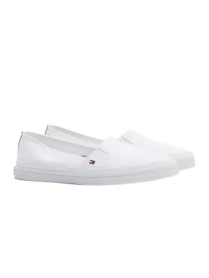 Shoes Dresses Flat Women's Essential Kesha Slip-on Shoes,White
