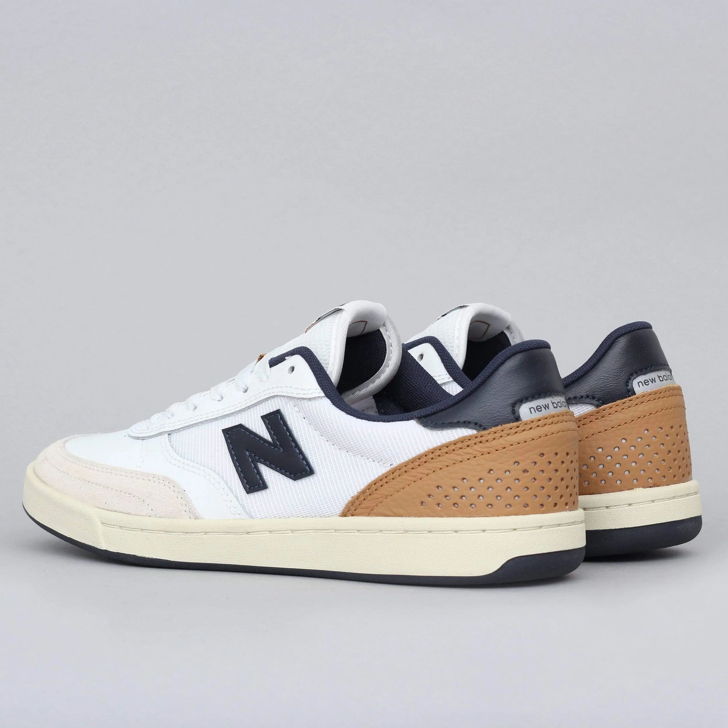 New Balance 440 Shoes White / Navy New Balance 1080 V13 Vs V14